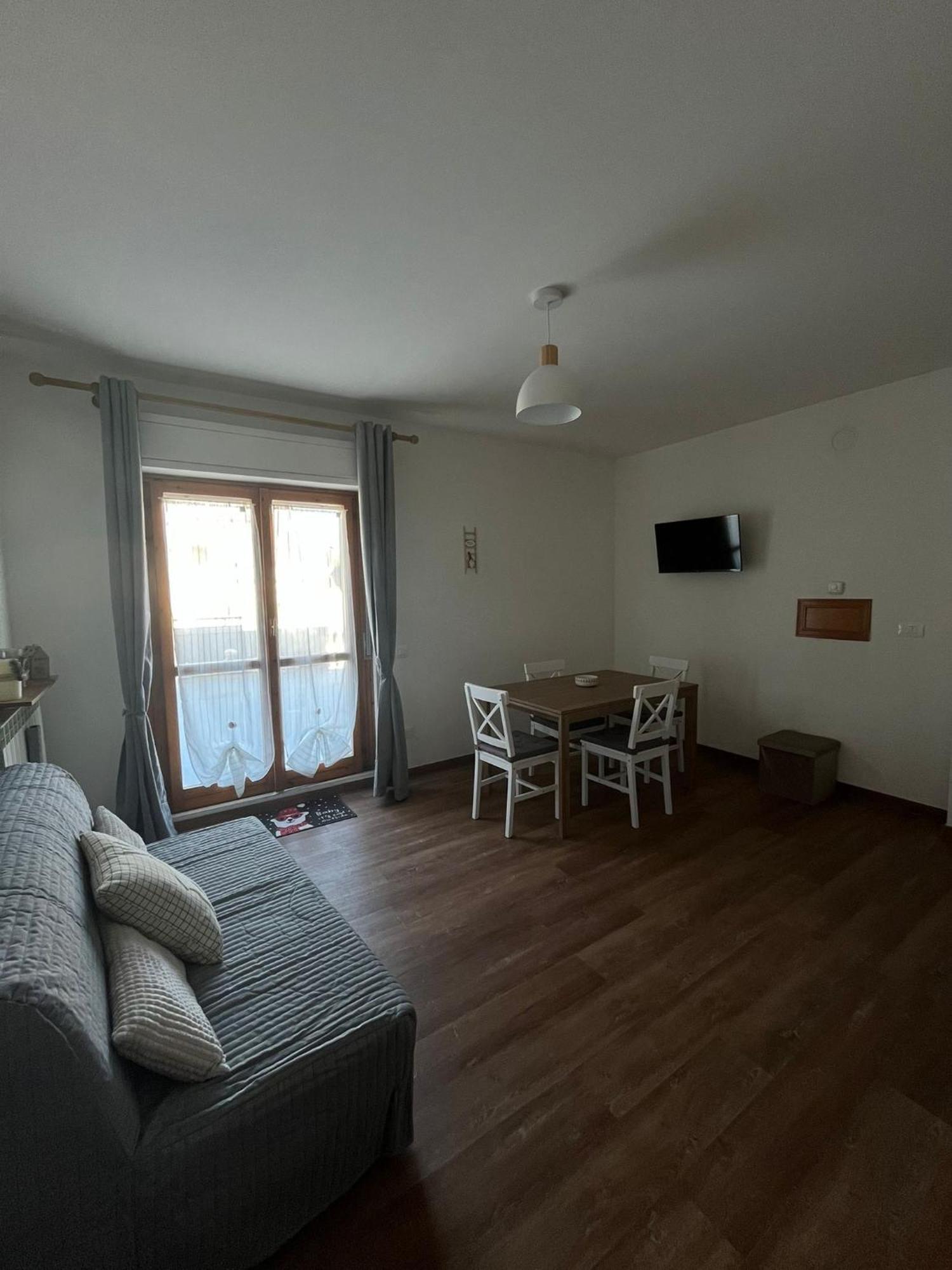 Apartamento Attico - Terrazza Su Castello Castel Di Sangro Exterior foto